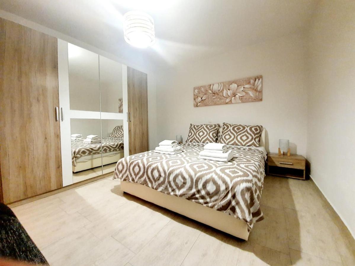 Apartmani Sara Bibinje Buitenkant foto