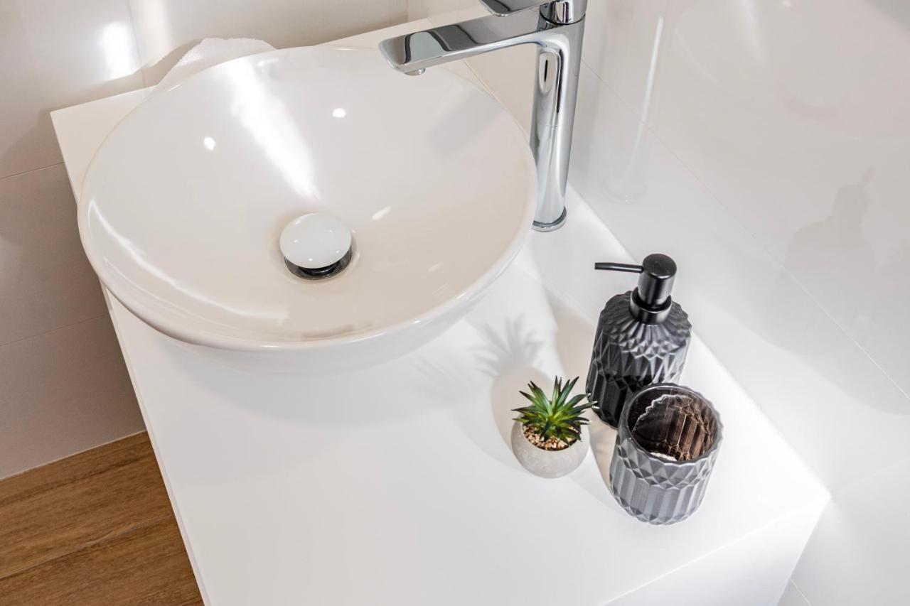 Apartmani Sara Bibinje Buitenkant foto