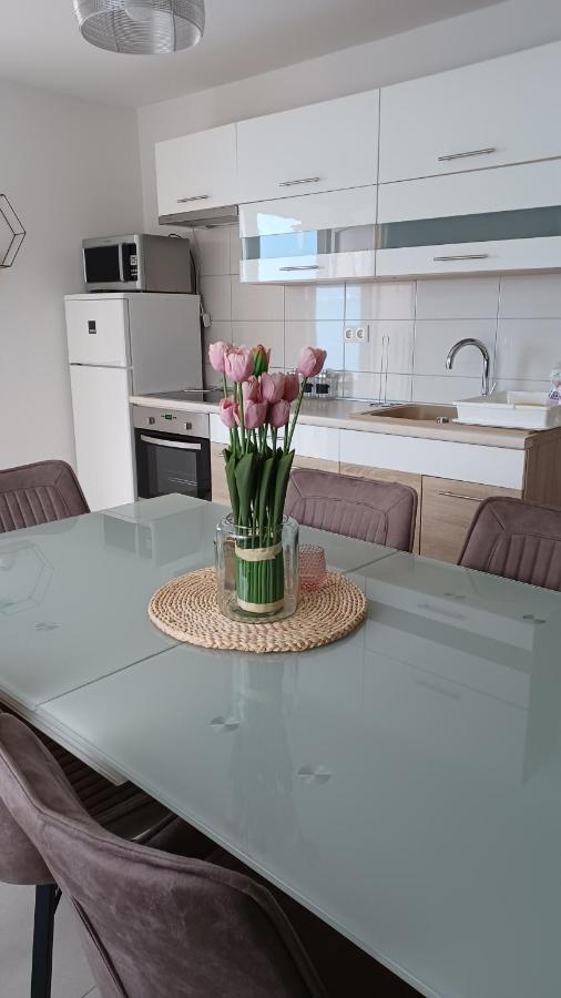 Apartmani Sara Bibinje Buitenkant foto